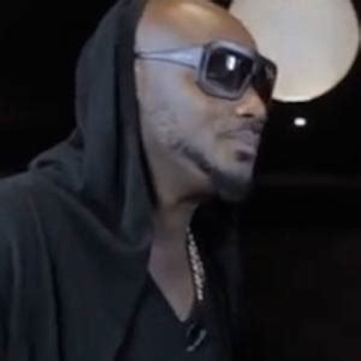 2face Idibia (Rapper) - Age, Birthday, Bio, Facts, Family, Net Worth, Height & More