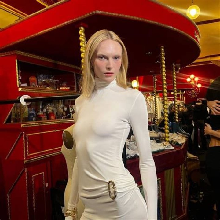 Alex Consani (TikTok Star) - Age, Birthday, Bio, Facts, Family, Net Worth, Height & More