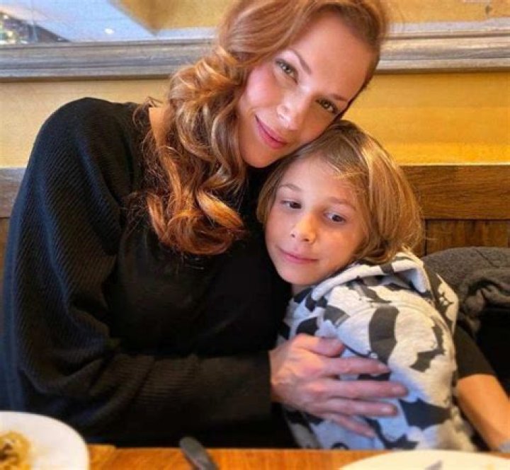 Amanda Righetti Biography, Age, Height, Husband, Net Worth, Family