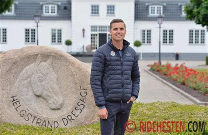 Andreas Helgstrand biografía, edad, altura, esposo, net worth, familia