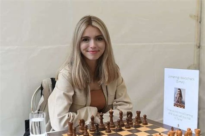 Anna Cramling (Chess Player) - Age, Birthday, Bio, Facts, Family, Net Worth, Height & More
