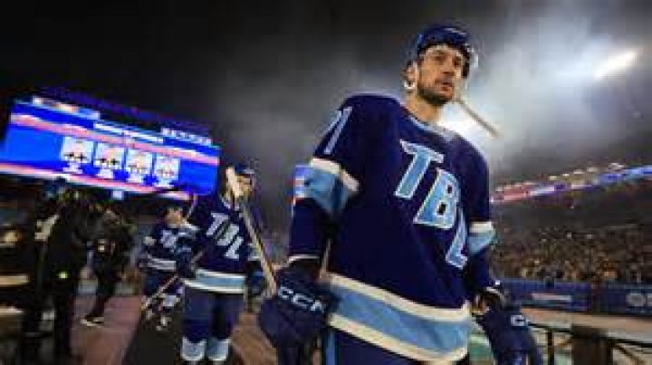 Anthony Cirelli Biography, Age, Height, Wife, Net Worth, Family