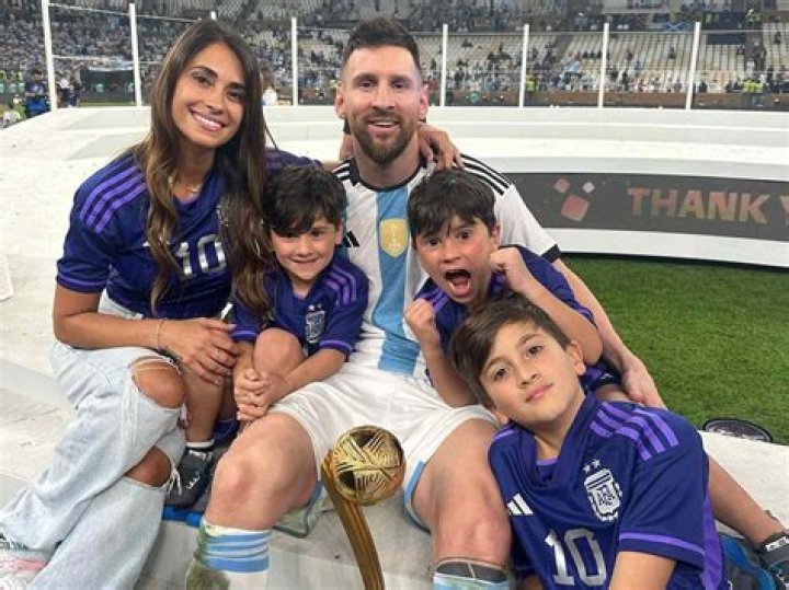 Antonella Roccuzzo Religion: Does Lionel Messi Wife Follow Christian Or Jewish Faith? Family Ethnicity And Origin