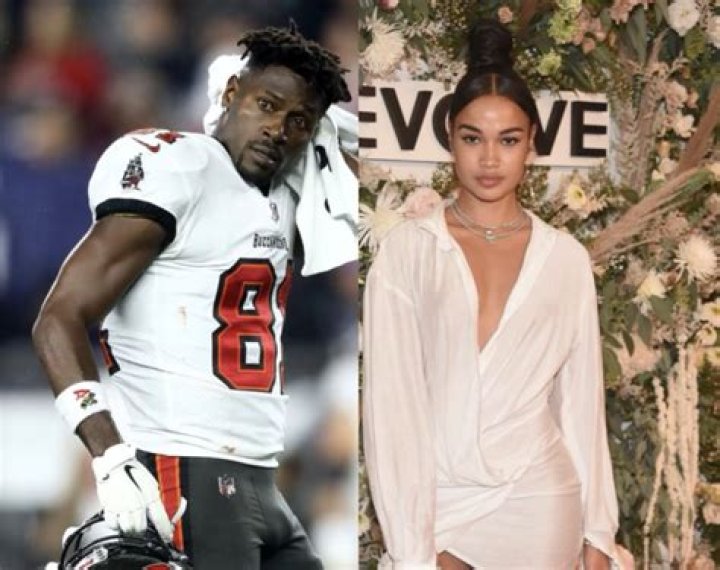 Antonio Brown Under Fire For Posting Up In Bed With Model & Producer Cydney Christine