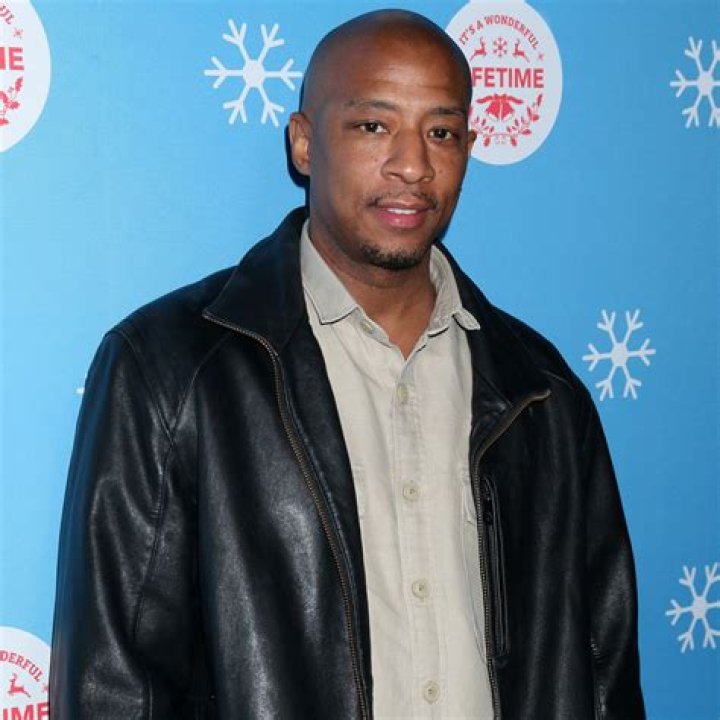 Antwon Tanner (TV Actor) - Age, Birthday, Bio, Facts, Family, Net Worth, Height & More