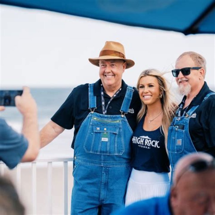 Are Mark and Digger real Moonshiners? – Celebrity.fm – #1 Official Stars, Business & People Network, Wiki, Success story, Biography & Quotes