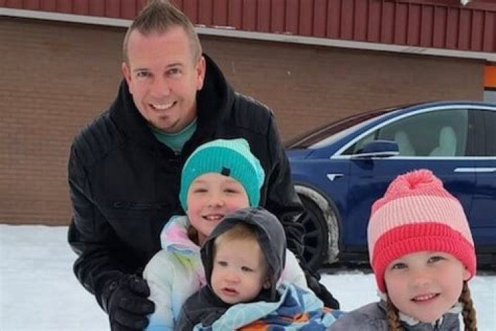 Aubrey Swigart (YouTube Star) - Age, Birthday, Bio, Facts, Family, Net Worth, Height & More