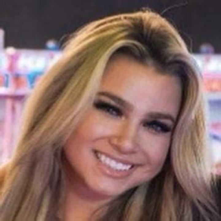 Ava Monpere (TikTok Star) - Age, Birthday, Bio, Facts, Family, Net Worth, Height & More