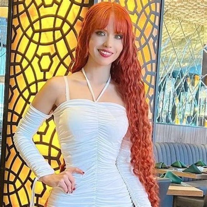 Bella Duenas (Estrella de TikTok) - Edad, cumpleaños, biografía, hechos, familia, patrimonio neto, altura y más