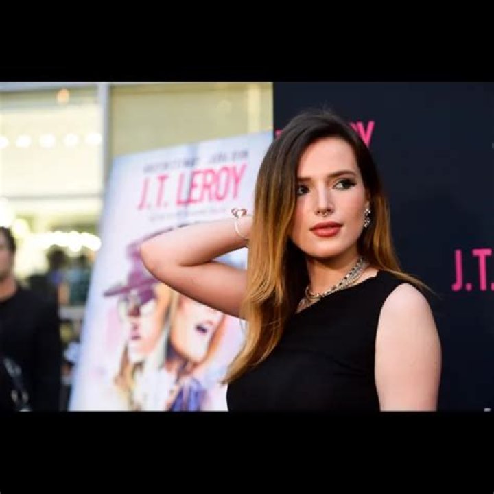 Bella Thorne Leaks Her Own Nudes Before Hacker Does