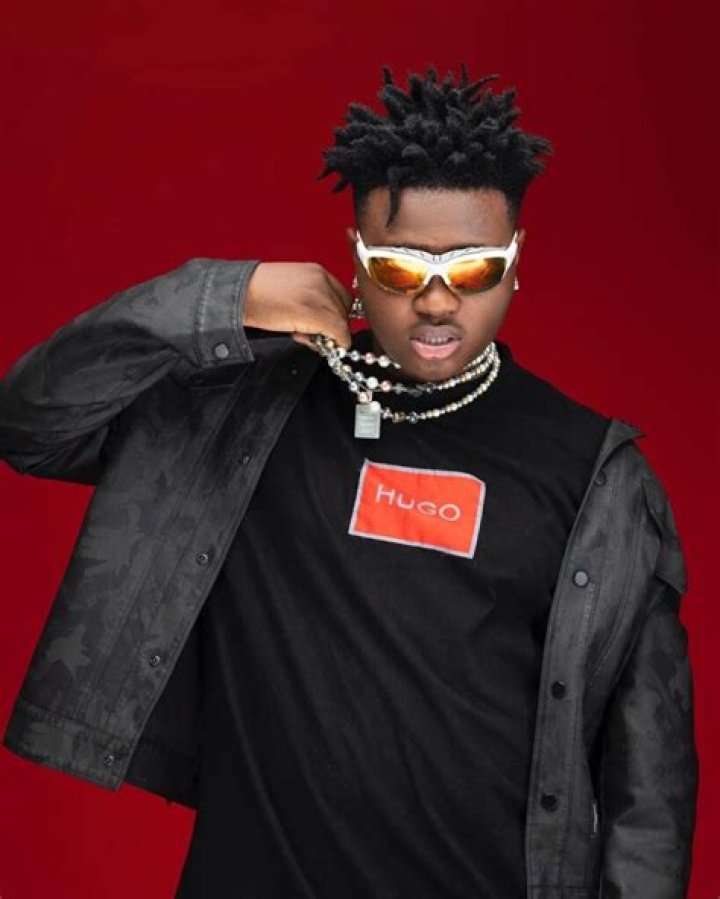 Berri Tiga Biography: Age, Girlfriend, Net Worth, Songs, Carter Efe, Albums, Family