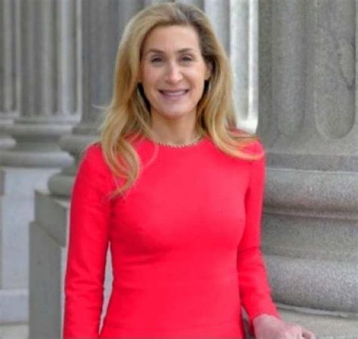 Beth Bernstein Biography, Age, Height, Husband, Net Worth, Family