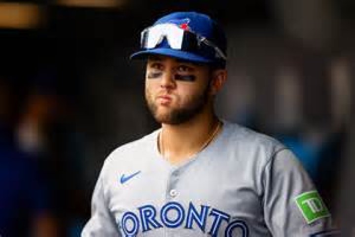 Bo Bichette Height, Who is Dating Girlfriend? Salary and Parents facts
