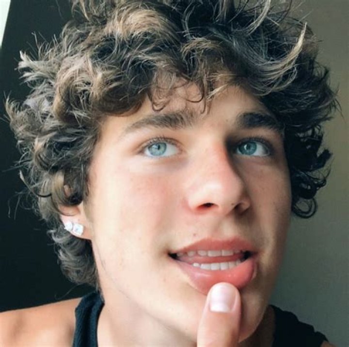 Brandon Westenberg (Instagram Star) - Age, Birthday, Bio, Facts, Family, Net Worth, Height & More