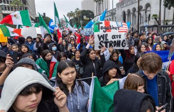 Can an immigrant get disability?