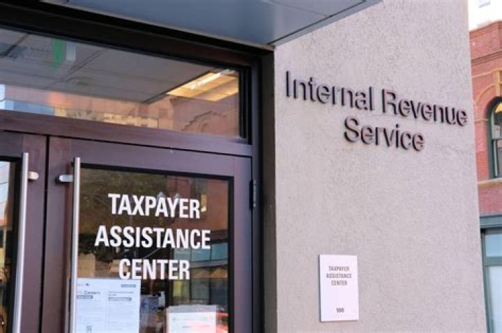 Can the IRS require a taxpayer to change accounting methods?