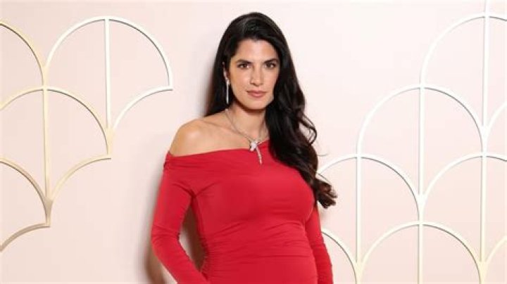 Carmen Bsaibes (TV Actress) - Age, Birthday, Bio, Facts, Family, Net Worth, Height & More