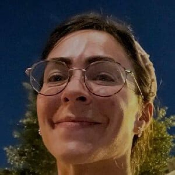 Caroline Winkler (YouTube Star) - Age, Birthday, Bio, Facts, Family, Net Worth, Height & More