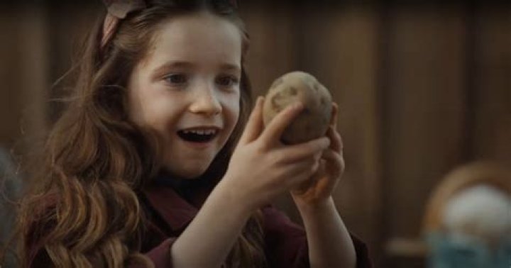 Chlöe Previews 3 New Songs, Asks Fans To Pick Her Next Single