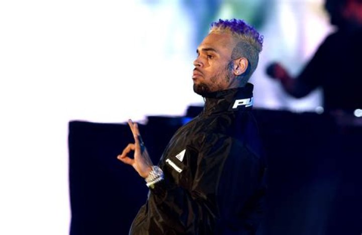 Chris Brown Debuts New Blonde Braided Hairstyle