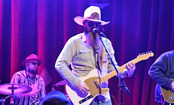 Chris Knight (Country Singer) - Age, Birthday, Bio, Facts, Family, Net Worth, Height & More