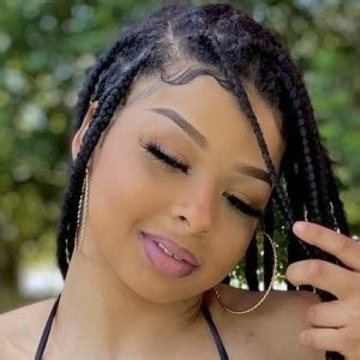 Chrisean Malone (Instagram Star) - Age, Birthday, Bio, Facts, Family, Net Worth, Height & More