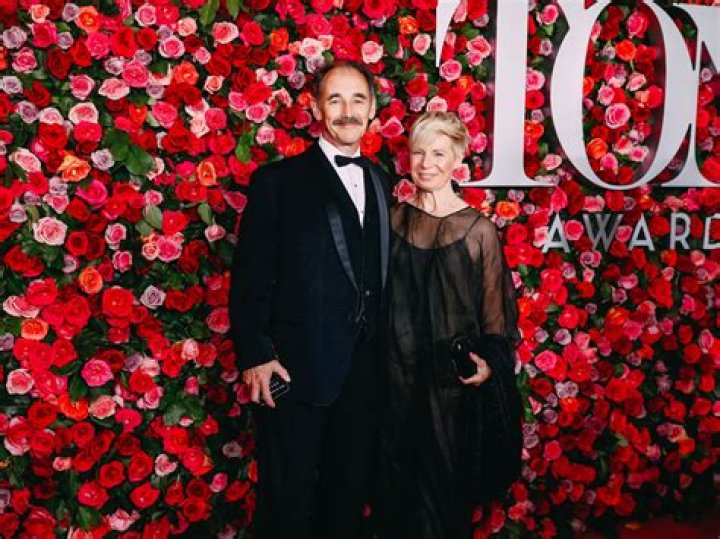 Claire van Kampen Biography, Age, Height, Husband, Net Worth, Family