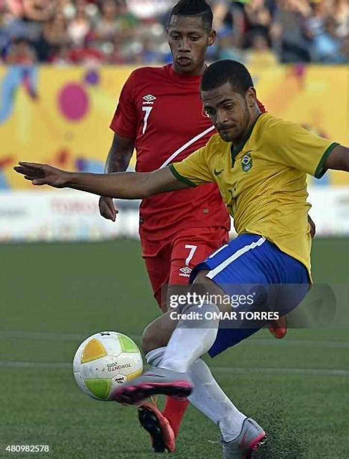 Clayton da Silveira da Silva Biography, Age, Height, Wife, Net Worth, Family