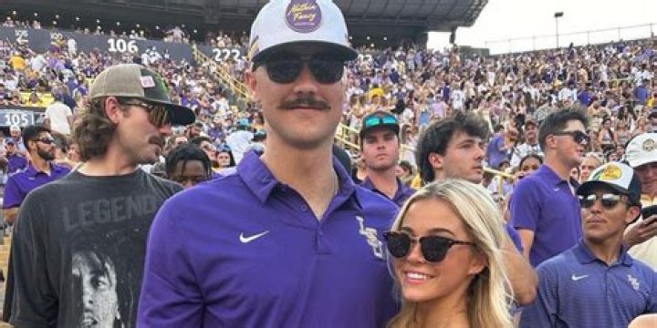 "College GameDay" Guest's Multiple Meme References Leave Lee Corso Very Confused