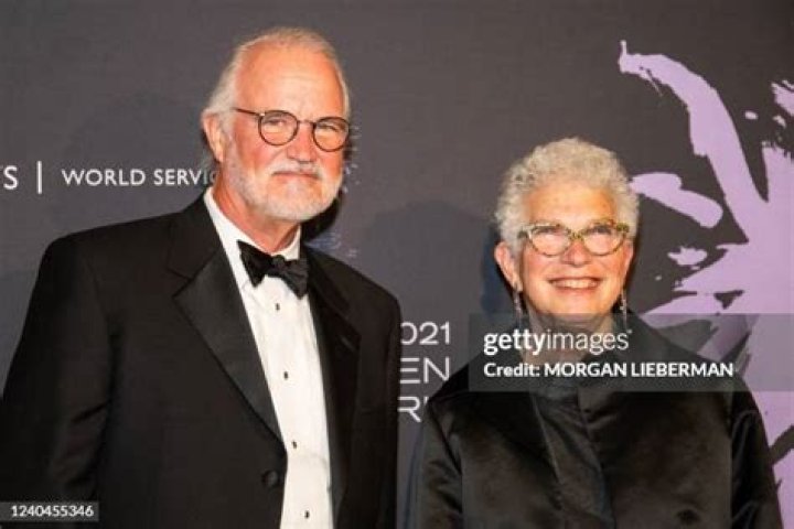 Craig Calhoun Biography, Age, Height, Wife, Net Worth, Family