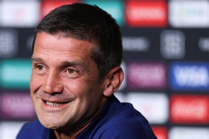 Cristian Chivu Biography, Age, Height, Wife, Net Worth, Family