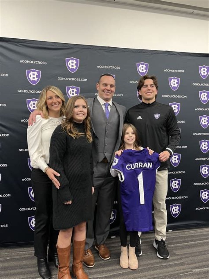 Dan Curran Biography, Age, Height, Wife, Net Worth, Family