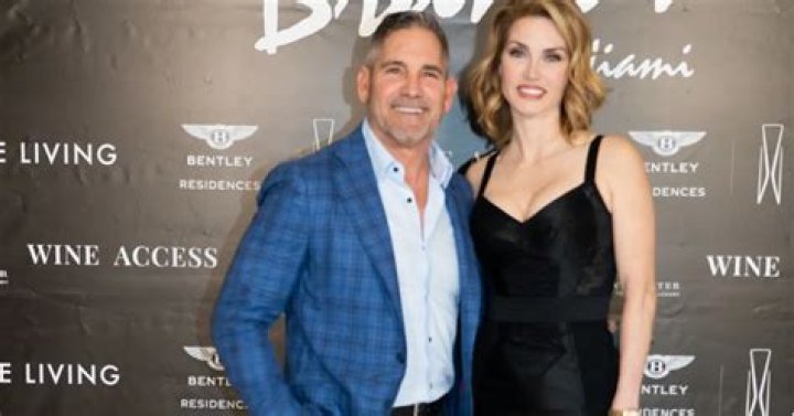 David Lyons Biography, Age, Height, Wife, Net Worth, Family