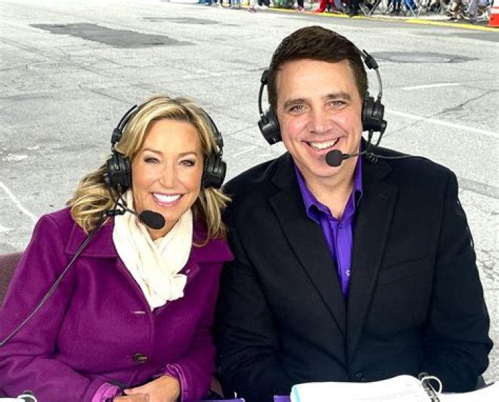 Derek Deis( journalist) Biography, Age, Wife, KXLY 4 and Net worth