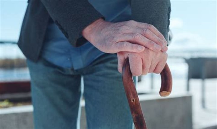 Did Bat Masterson really carry a cane?