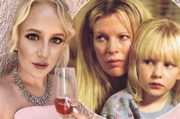 Did Eminem raise his sister? – Celebrity.fm – #1 Official Stars, Business & People Network, Wiki, Success story, Biography & Quotes