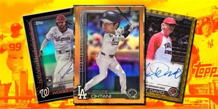 Do baseball cards have serial numbers?