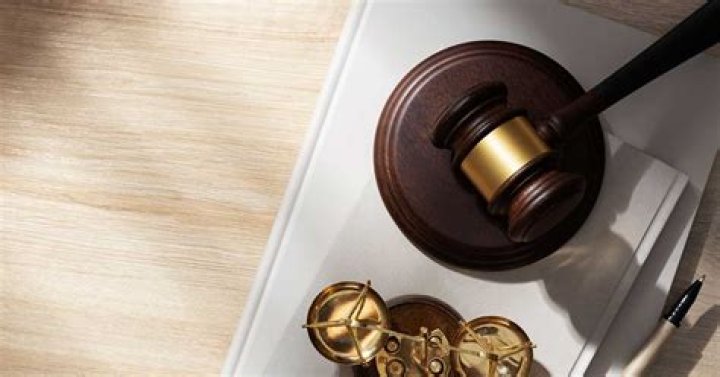 Do lawyers take cases on contingency?