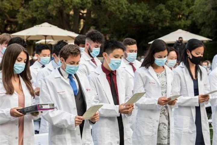 Do med students do parties?