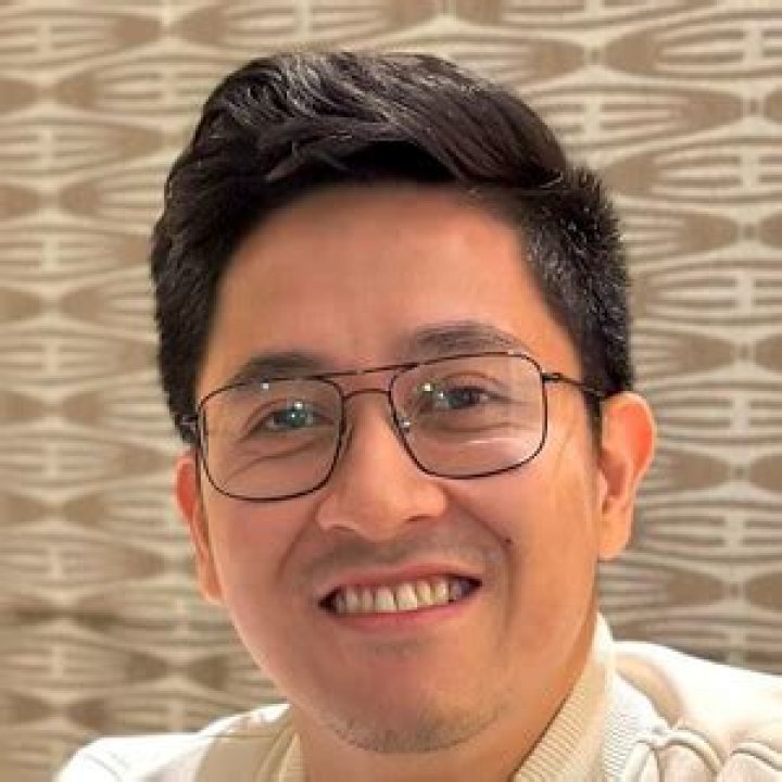 Doc Alvin Francisco (YouTube Star) - Age, Birthday, Bio, Facts, Family, Net Worth, Height & More