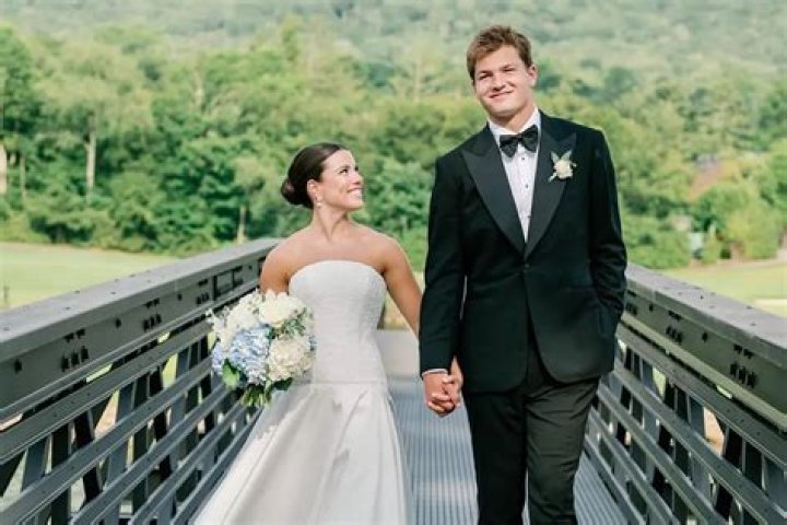 Does Colossus have a wife?