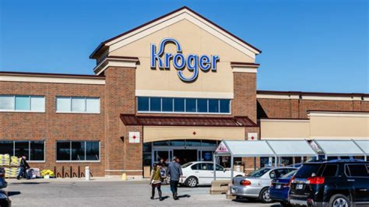 Does Kroger count as a grocery store for Discover?