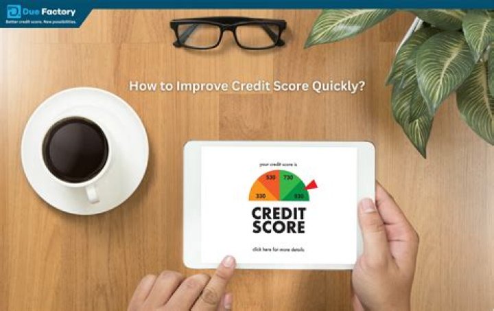 Does making payments on time increase credit score?
