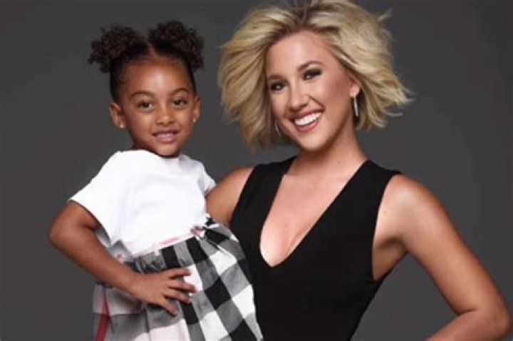 Does Savannah Chrisley work at Rampage?