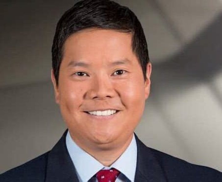Dominic Chu Bio, Age, Family, Wife, Kids, Golf, CNBC, Salary, Net Worth