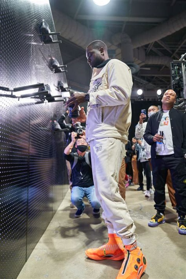 Dwyane Wade Comments On Paul Pierce Saying He's A Better Player