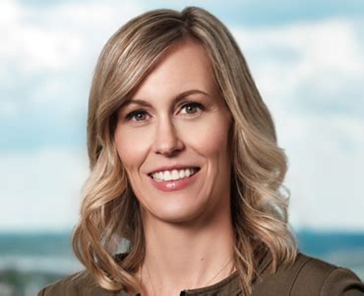 Elle McLemore’s biography, net worth, fact, career, awards and life story