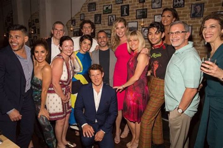 Eric Mabius Bio, Wiki, Age, Family, Wife, Net Worth, Height, Politics, Inside Game and Movies