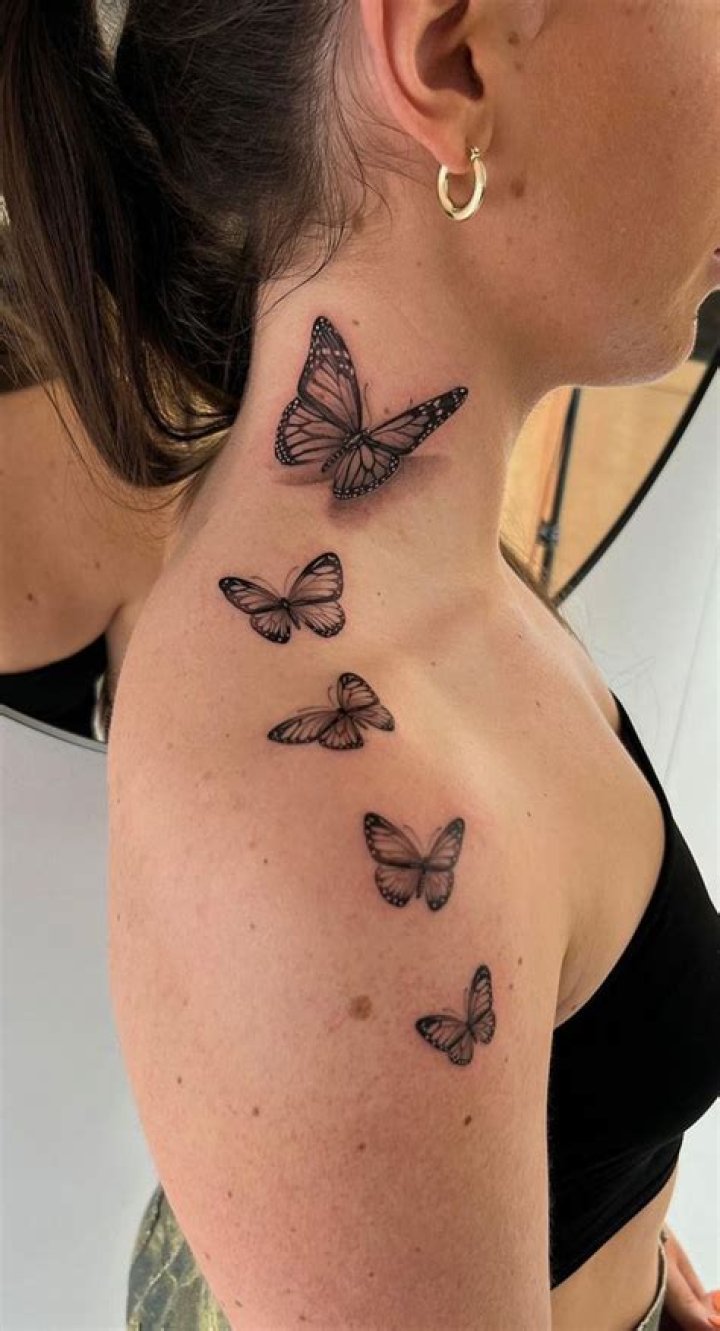 Erica Banks Flexes New Butterfly Neck Tattoo