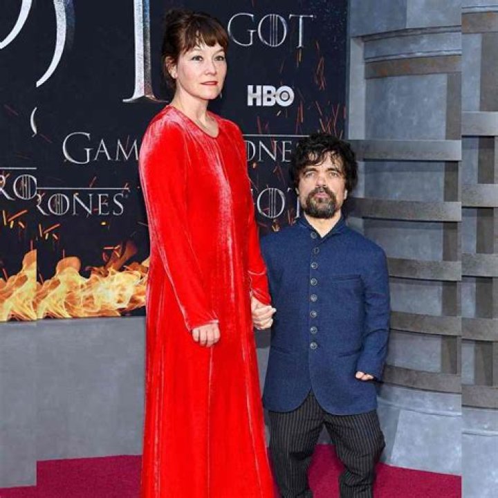 Erica Schmidt Biography, Age, Height, Husband, Net Worth, Family